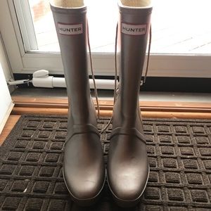 Hunter Wedge rain boot